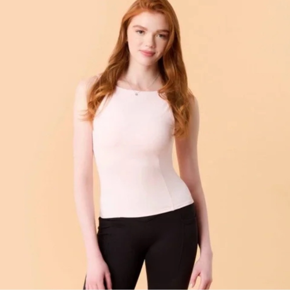 NWT Blogilates Boat Neck Criss-cross Back Tank Top (size L) - Picture 3 of 6